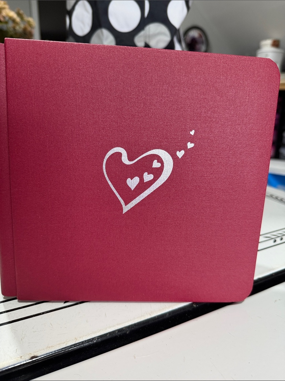 Creative Memories Red Heart-Accent Scrapbook 7x7 Album